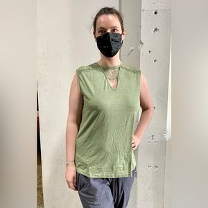 Cotton Blend Women’s Sleeveless Shirt - Tank Top with Lace Detail XL